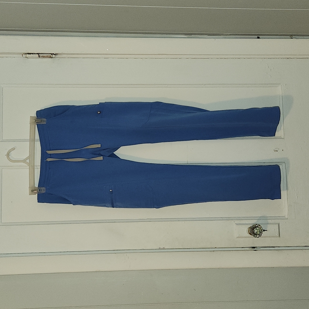 Figs scrubs pants